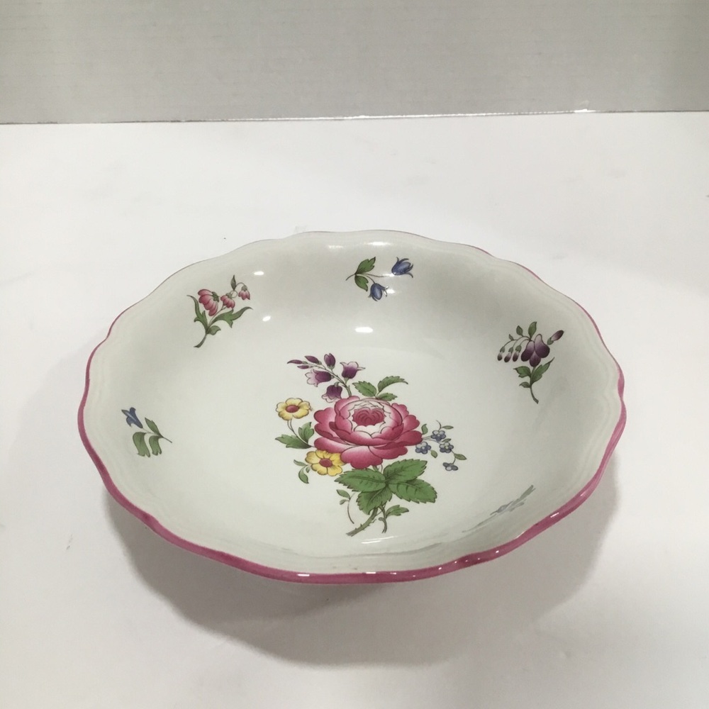 Spode Marlborough Sprays 6 3/8" Coupe Cereal Bowl England Discontinued EUC